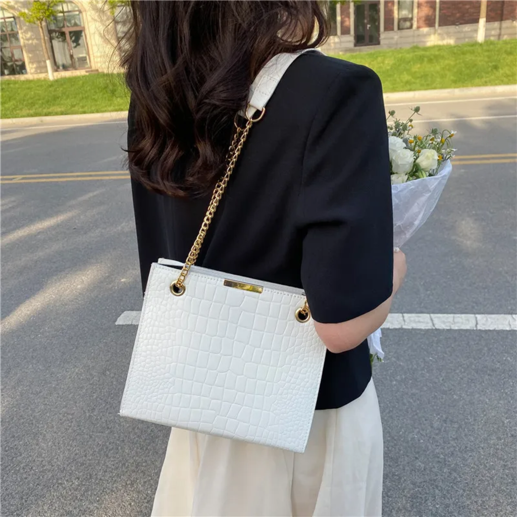 Women hand bag
